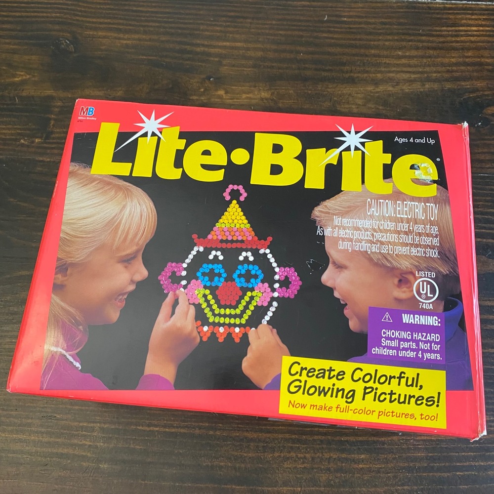 Vintage 1994 Milton Bradley Lite-Brite Model 4780 Light Up Toy with Pegs Boxed